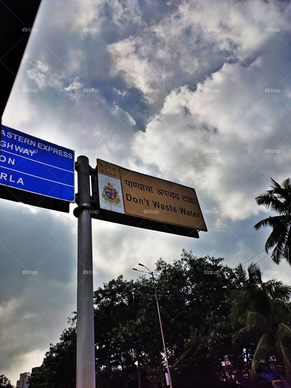 Rainy Weather ☔☁️
Signboard
Highway Trip🛤️🛤️
👁️👁️📷👁️

Flora🌱🍀🍀
 Buildings 🏢🏢