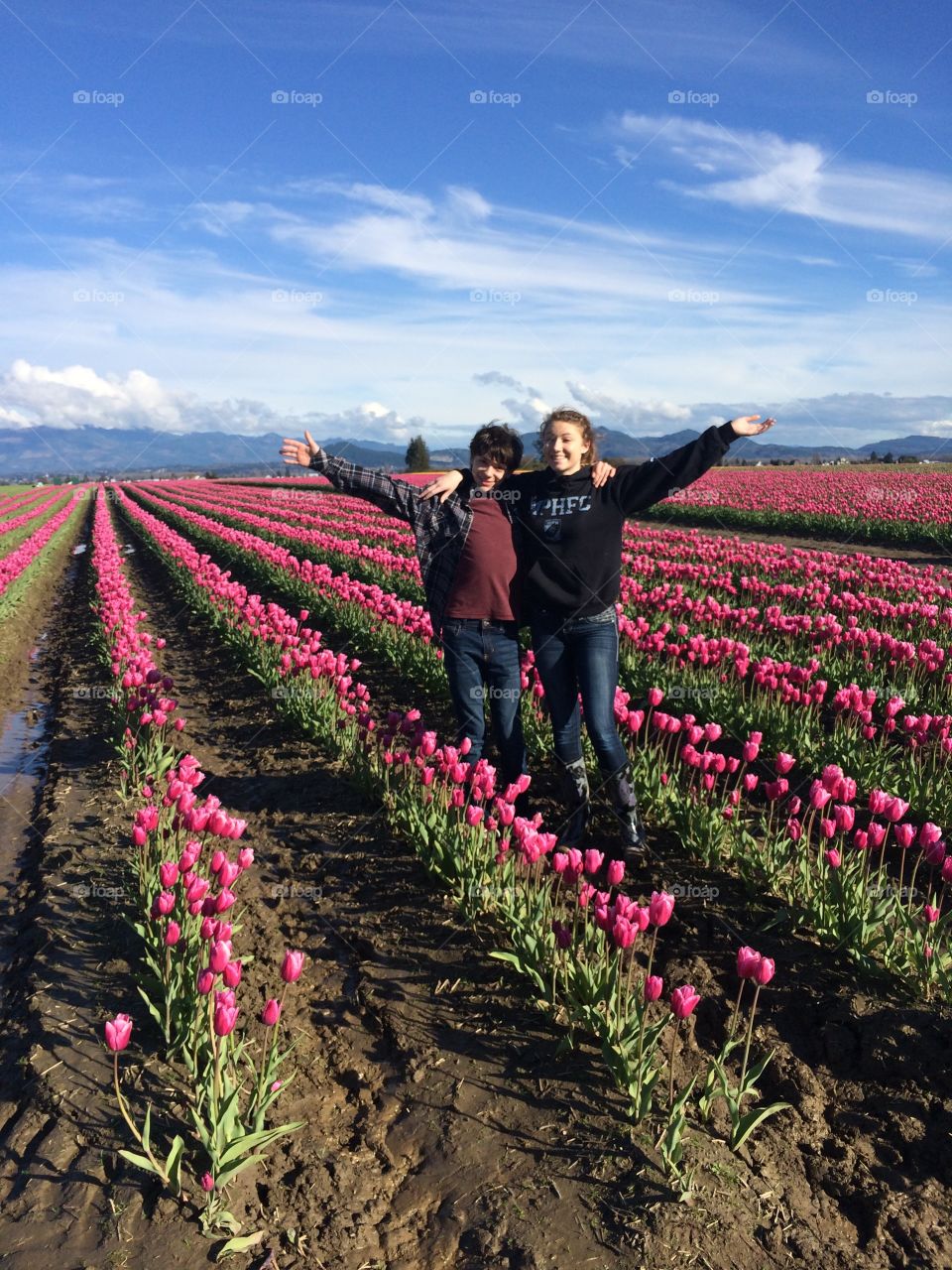 Kids in tulip field . Kids in tulip field, Mt Vernon, WA