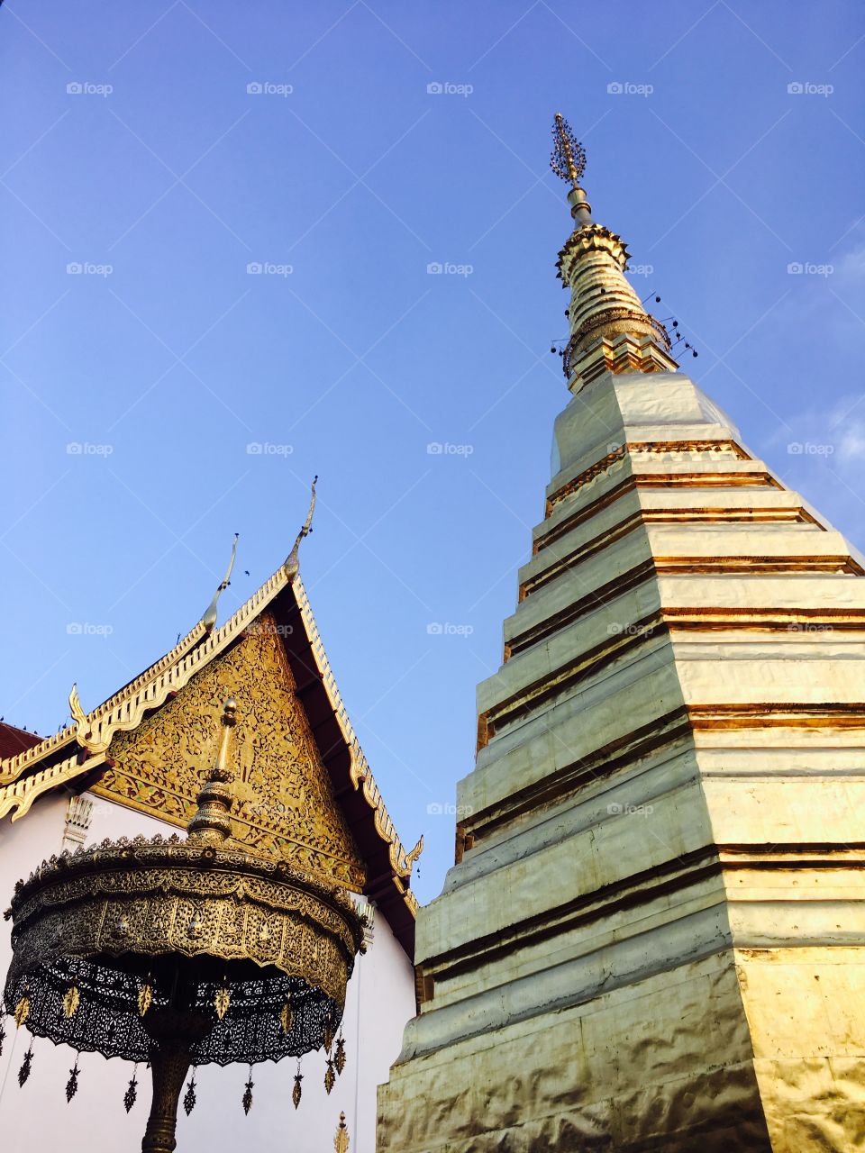 Pratat chohae golden pagoda temple, Thailand 