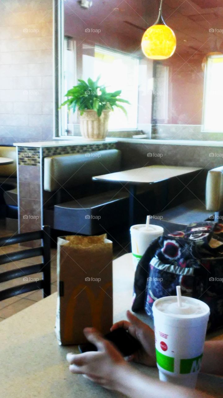empty booth at McDonalds