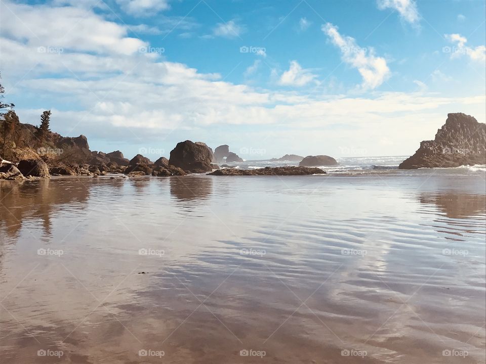 Gorgeous photos from Pacific Northwest taken in Washington and Oregon on beautiful day. 
