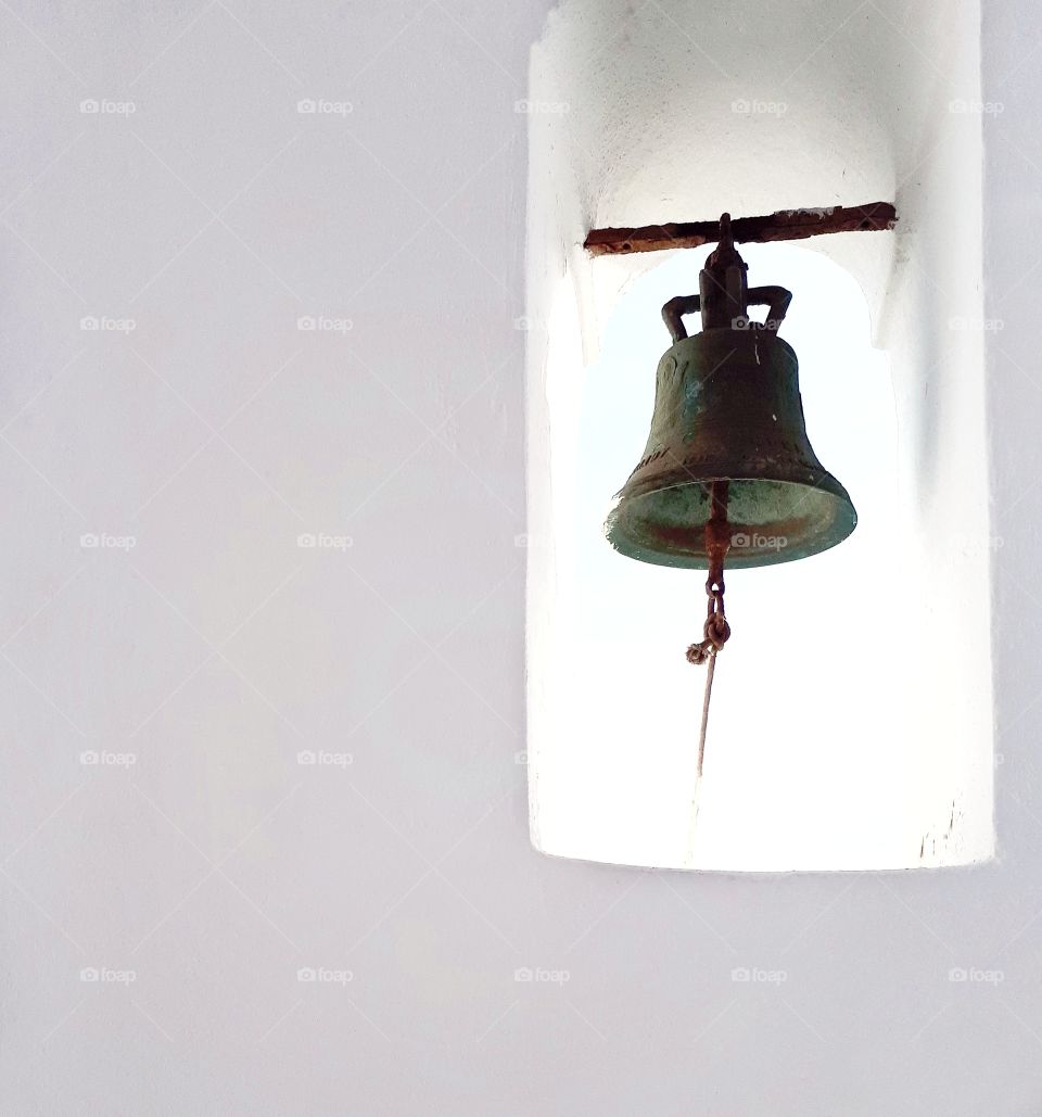 Bell