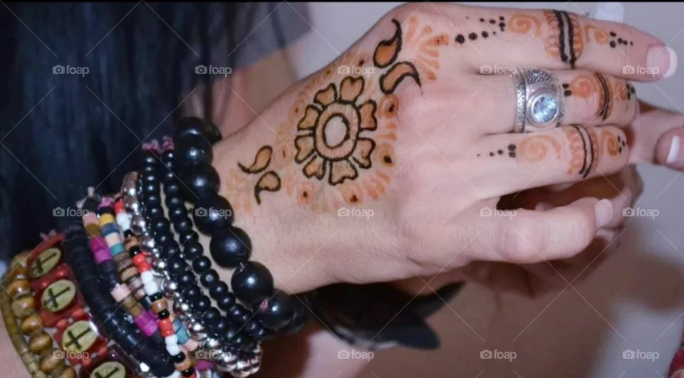 hands