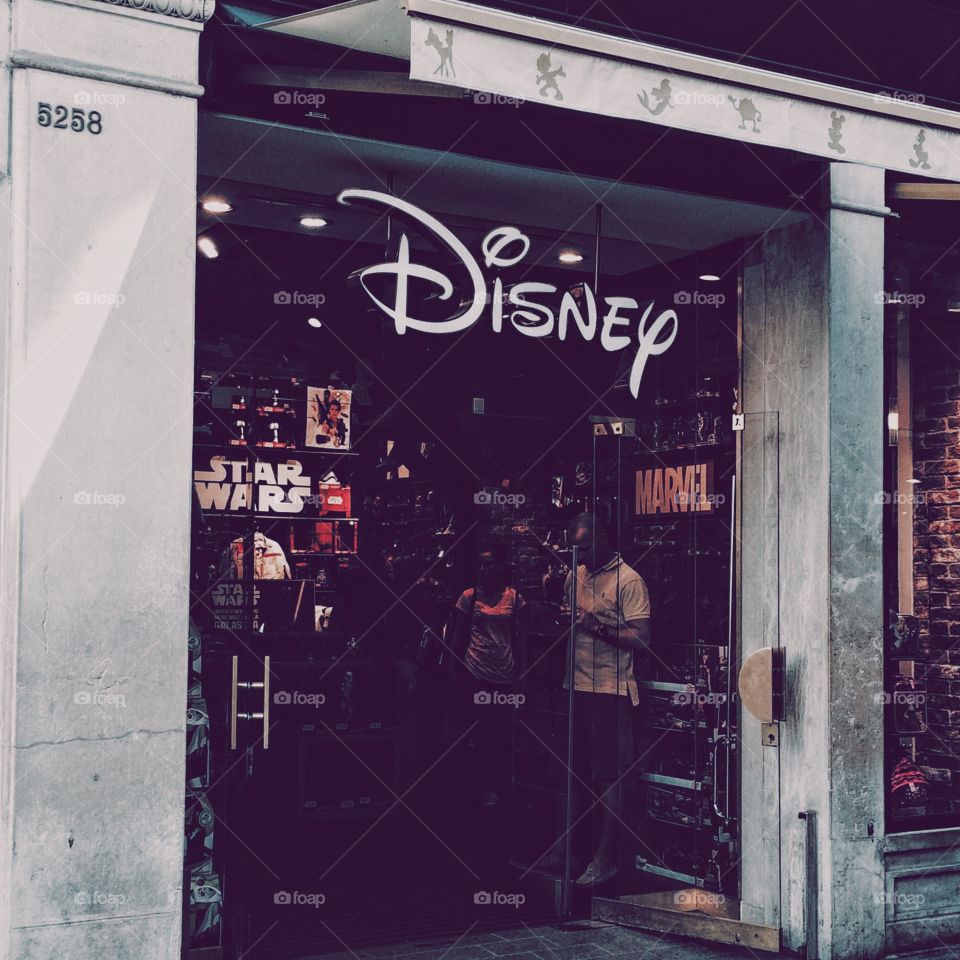 Disney 🎡