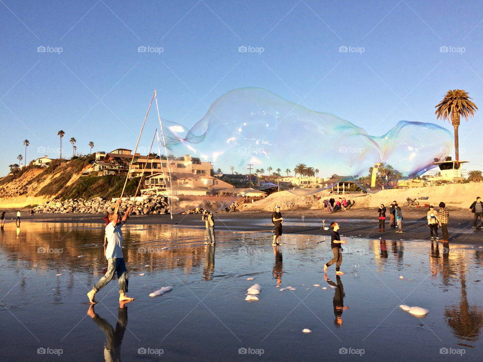 Simple fun with bubbles