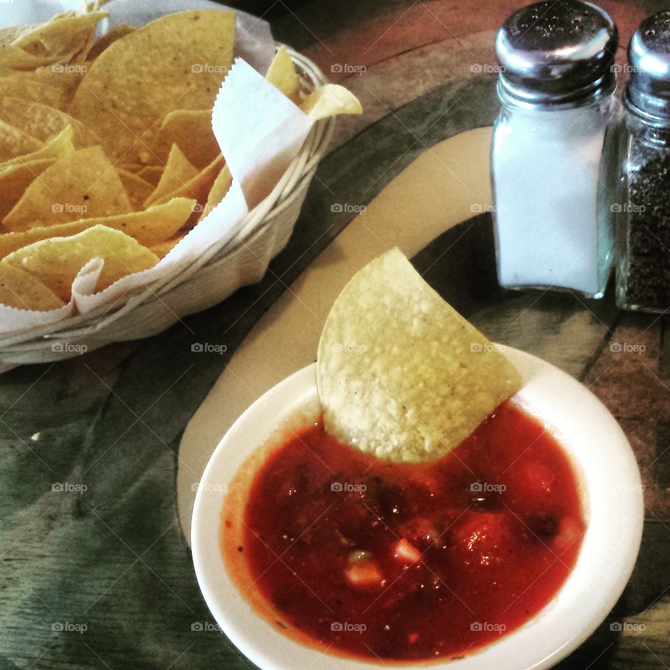Chips & salsa