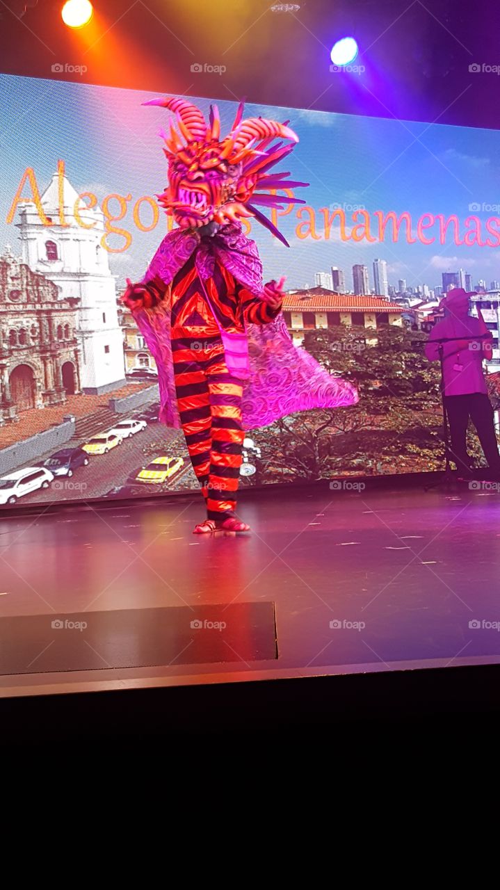Panamian Dancer