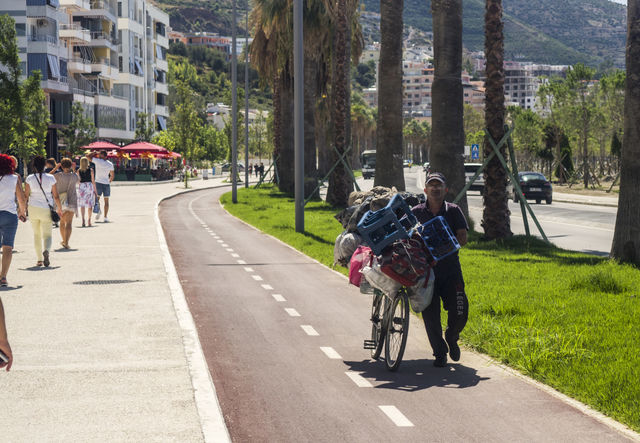 Bicycle path