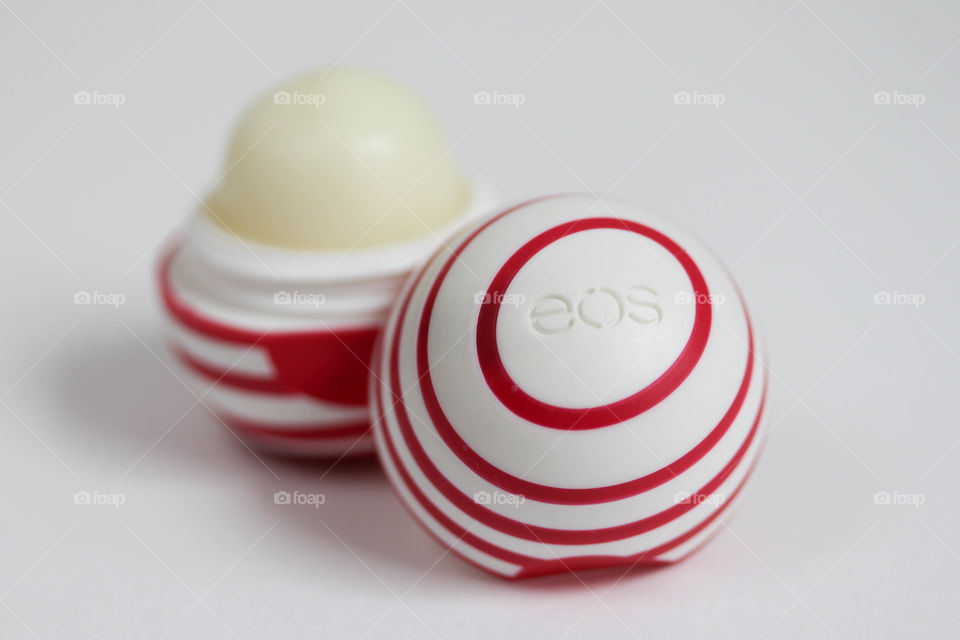 all-natural EOS lip balm