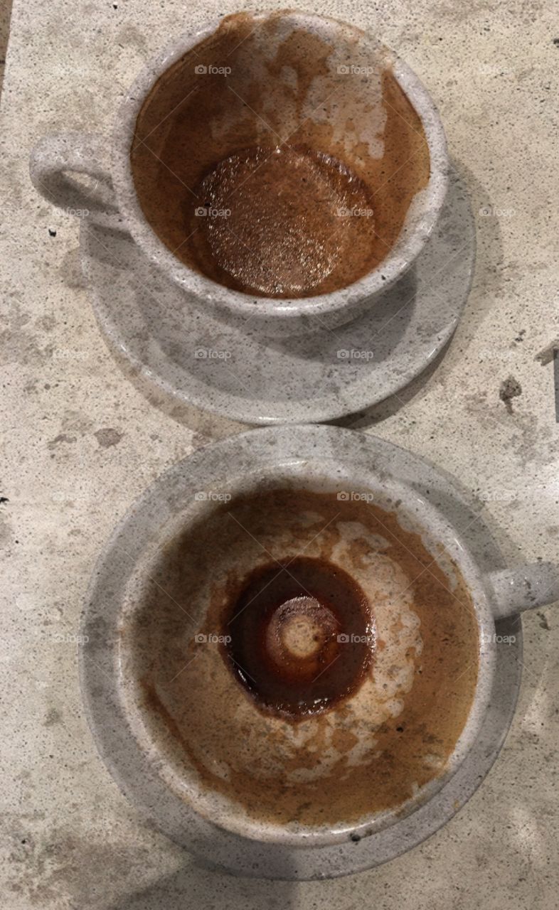 Empty coffee cups 