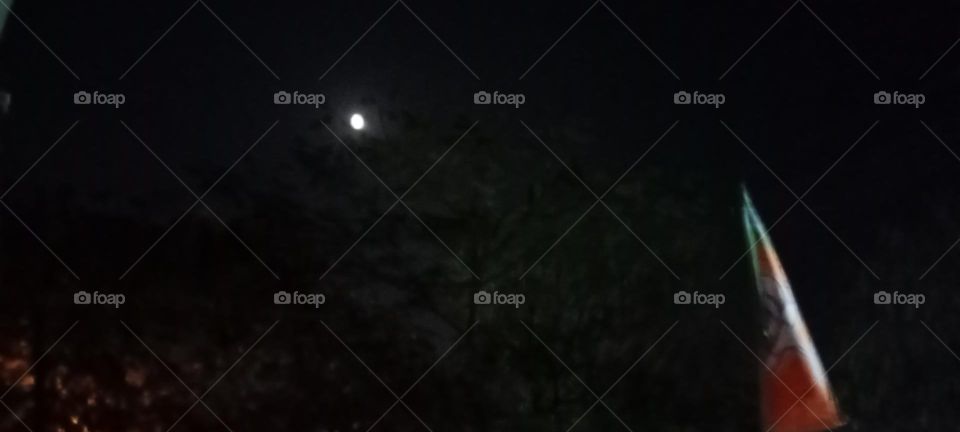 Dark night in my city. Moon is brightening in dark night π Brightening moon looking very attractive and beautiful in this dark night. Beautiful picture of at night ππ