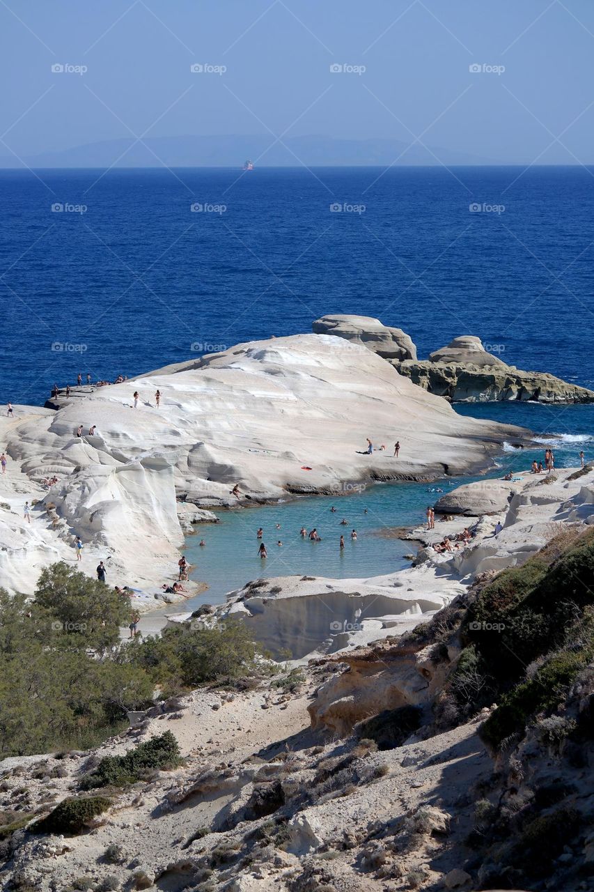 Sarakiniko beach