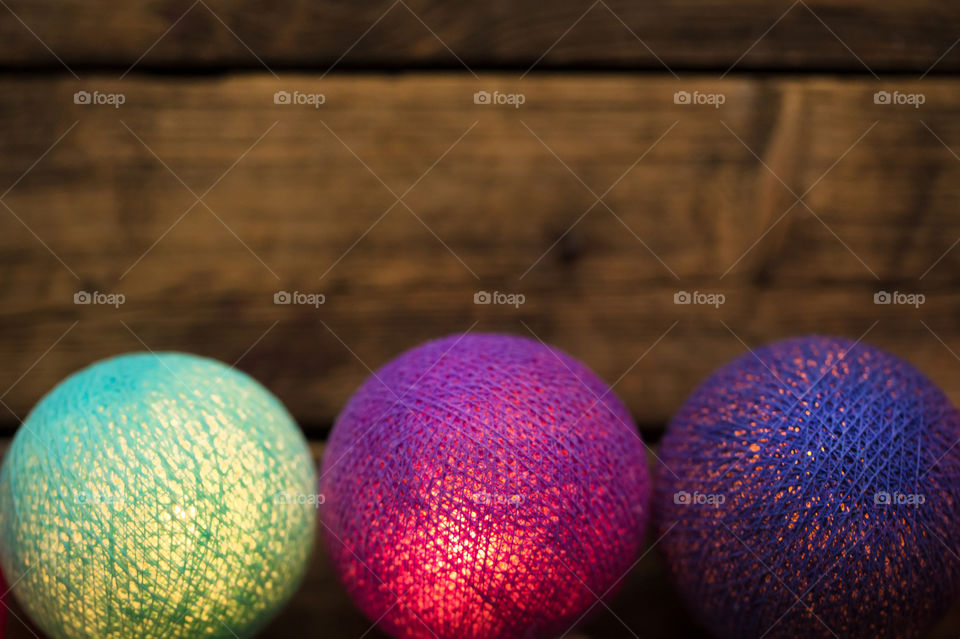 Decorated light balls