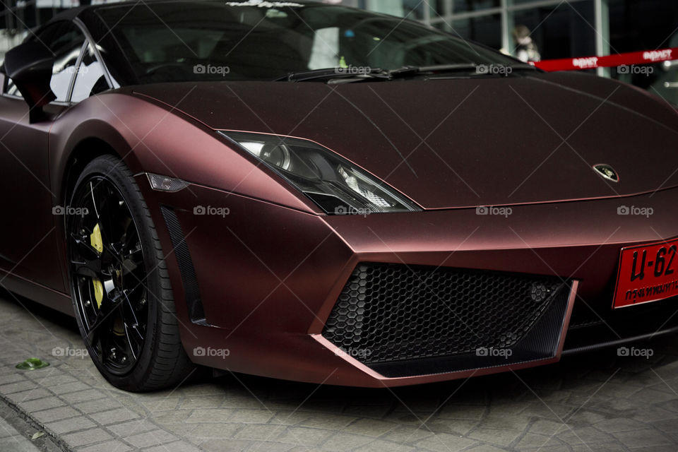 Lamborghini Gallardo front side view