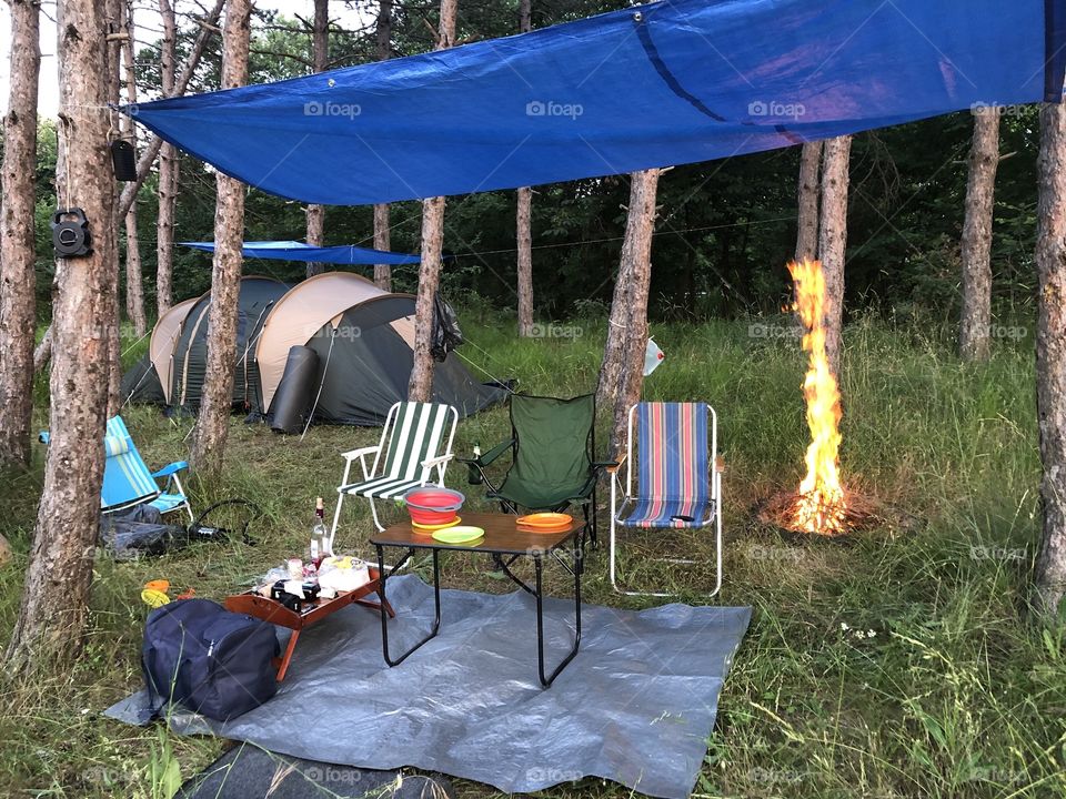 Summer camping 