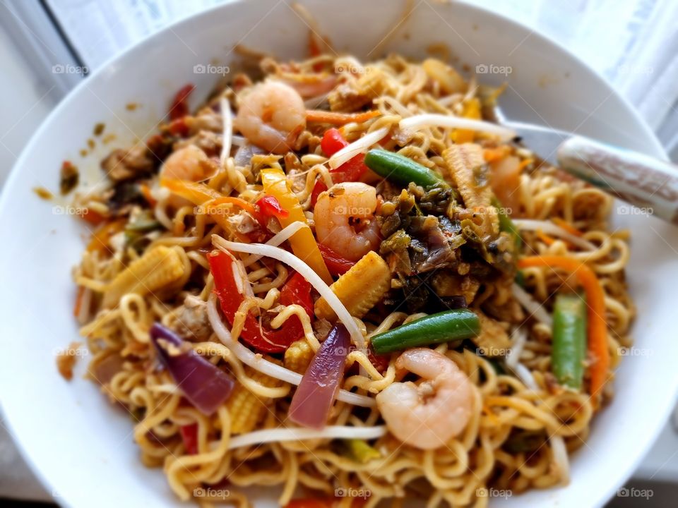 fried noodles