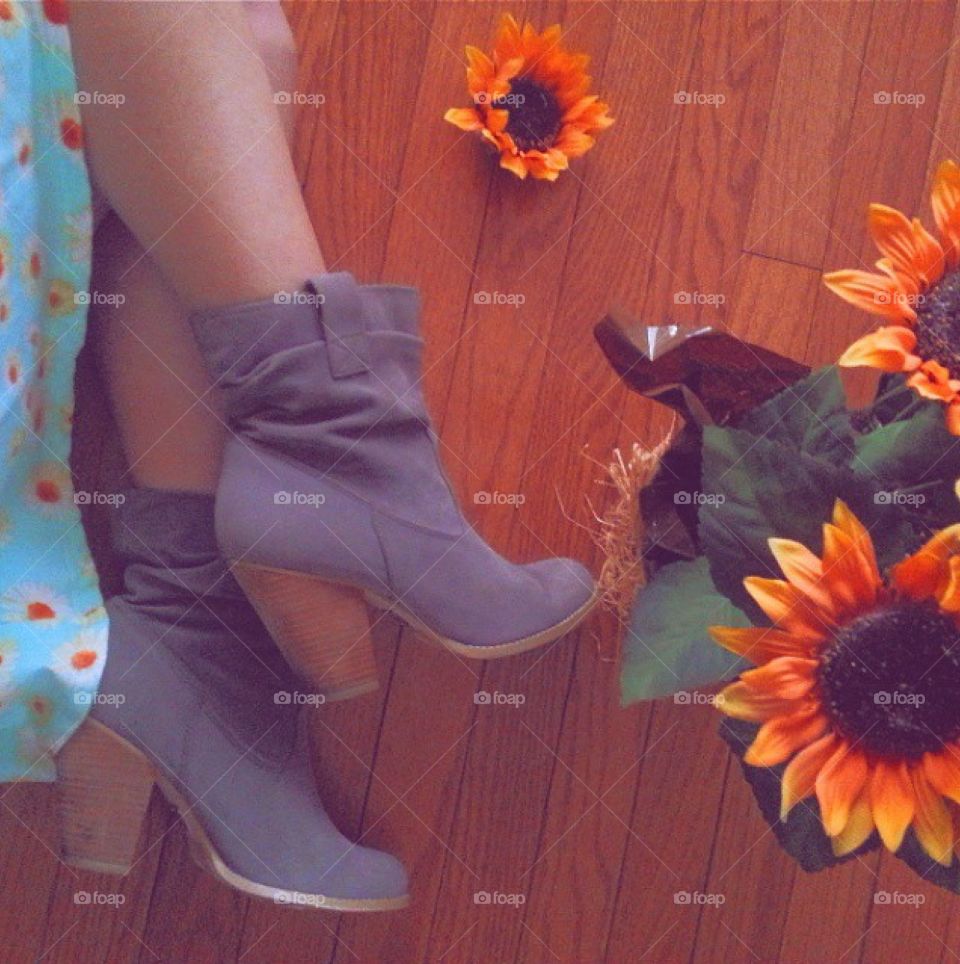 Sunflowers . Sunflowers & cowboy boots 
