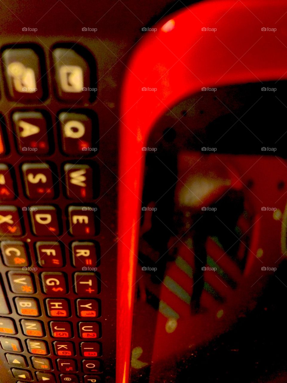 Type Red

Published by:
HappyBrownMonkey 