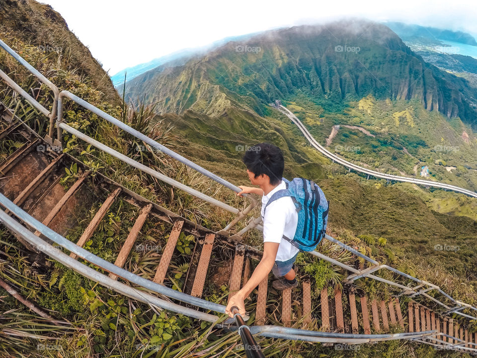 Hiking in Haiku Stairs, Hawaii