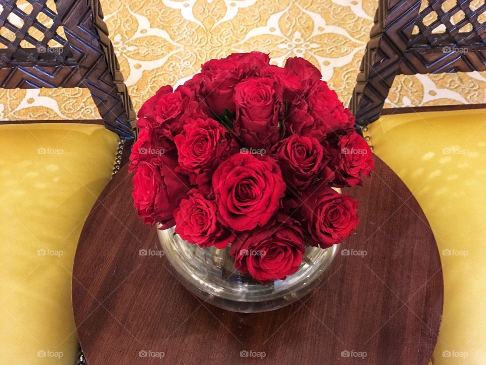 Red roses in bowl