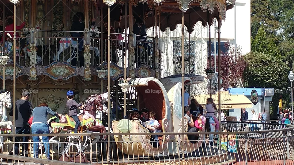 carrouse
