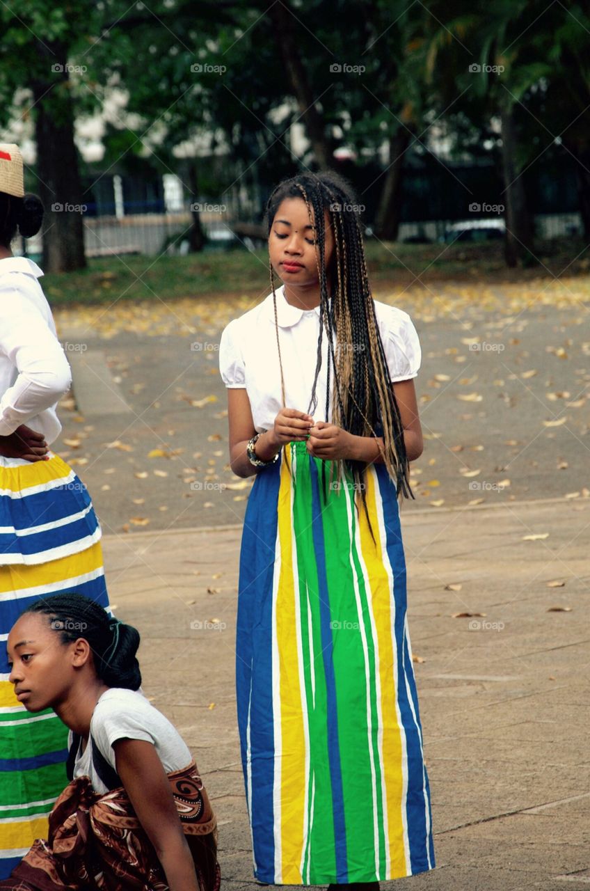 Little artist girl's expression 