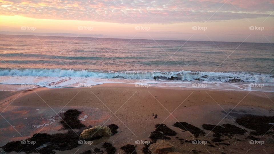 море пляж.волны.путешествия.