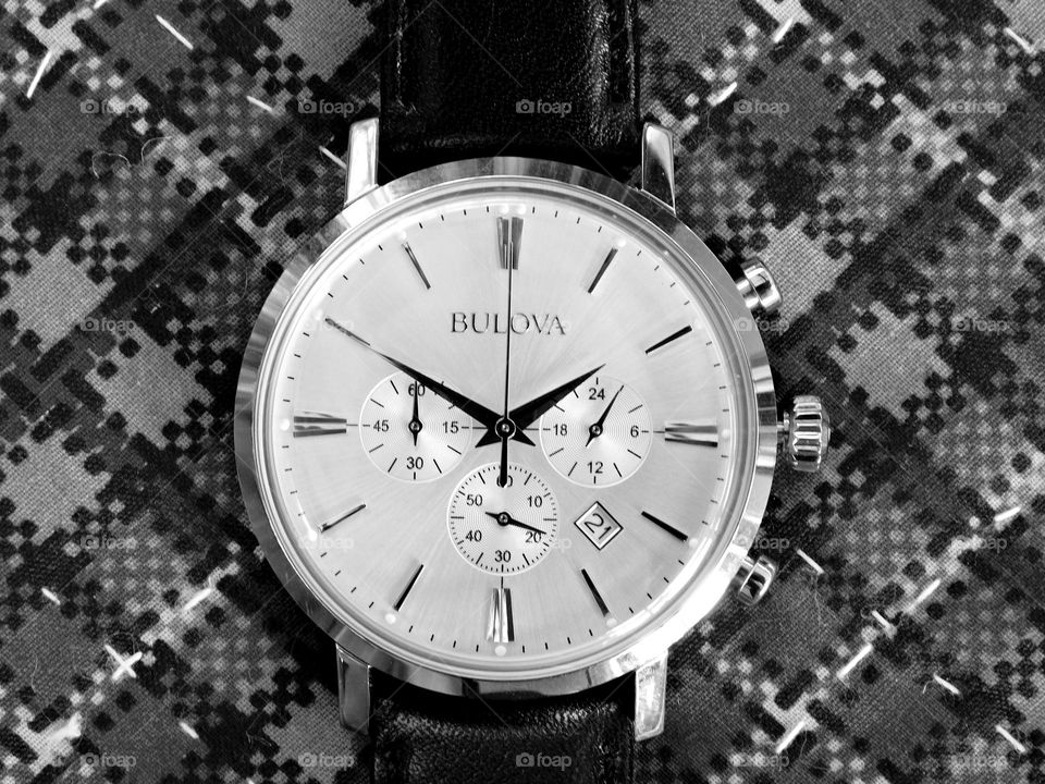 Face of a watch - Geometry is a type of math that deals with points, lines, shapes, and surfaces.
Examples are Circles, Rectangles, and Triangles. A circle is a round-shaped figure that has no corners or edges