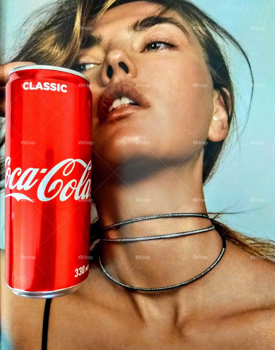coca cola girl