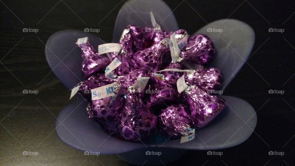 purple kisses