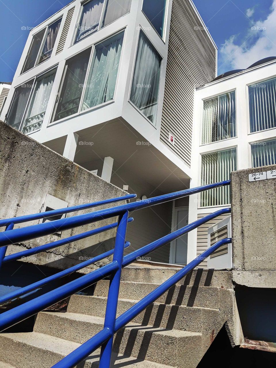 blue and gray tones/ colors