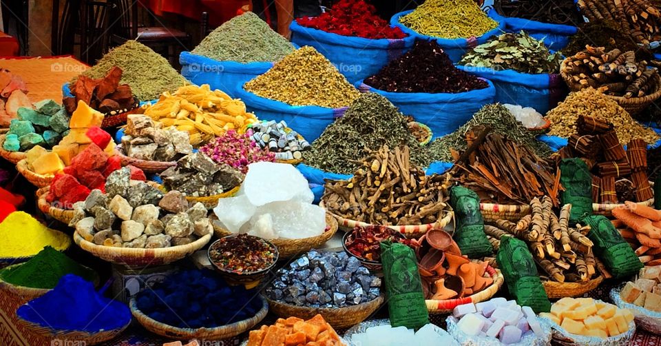 Spices, herbs and hygiene articles 