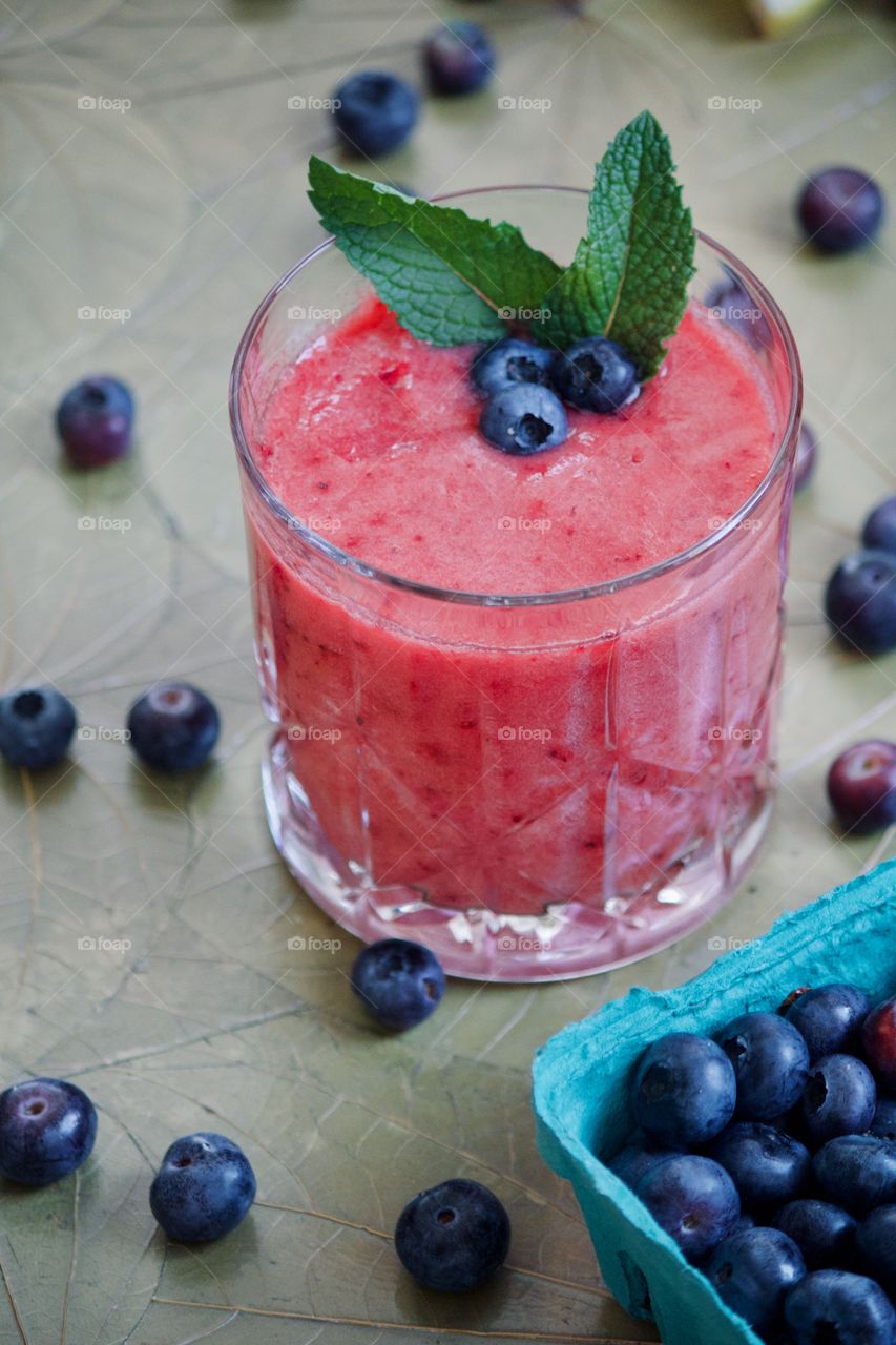 Fresh fruit smoothie 