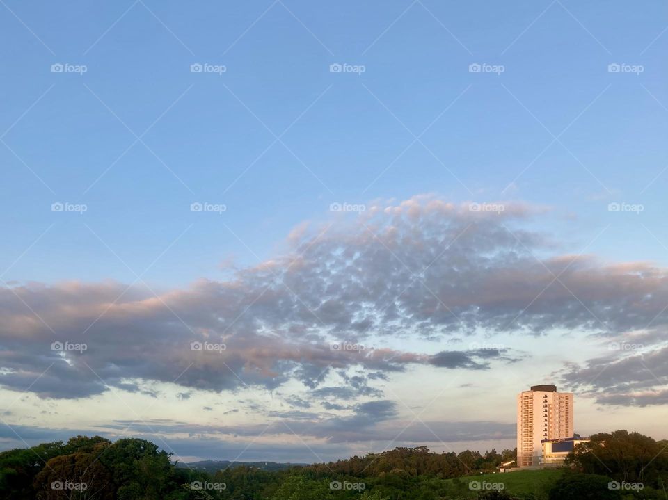 🌄🇺🇸 An extremely beautiful dawn in Jundiaí, interior of Brazil. Cheer the nature! / 🇧🇷 Um amanhecer extremamente bonito em Jundiaí, interior do Brasil. Viva a natureza! 
