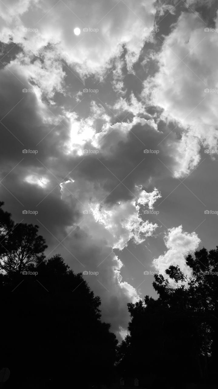 clouds grayscale