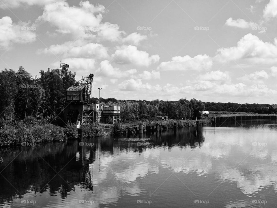 Harbour structures in black and white