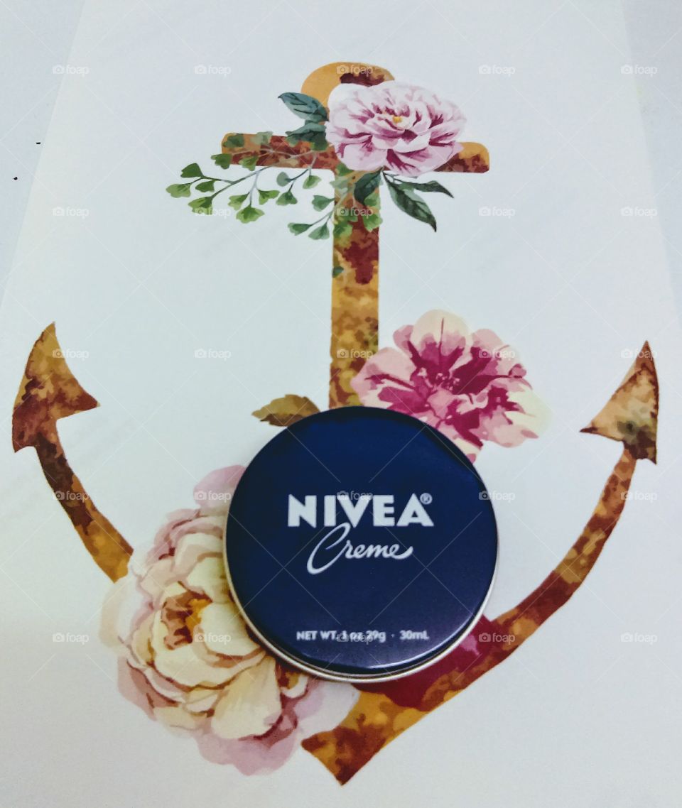 NIVEA Flower Anchor
