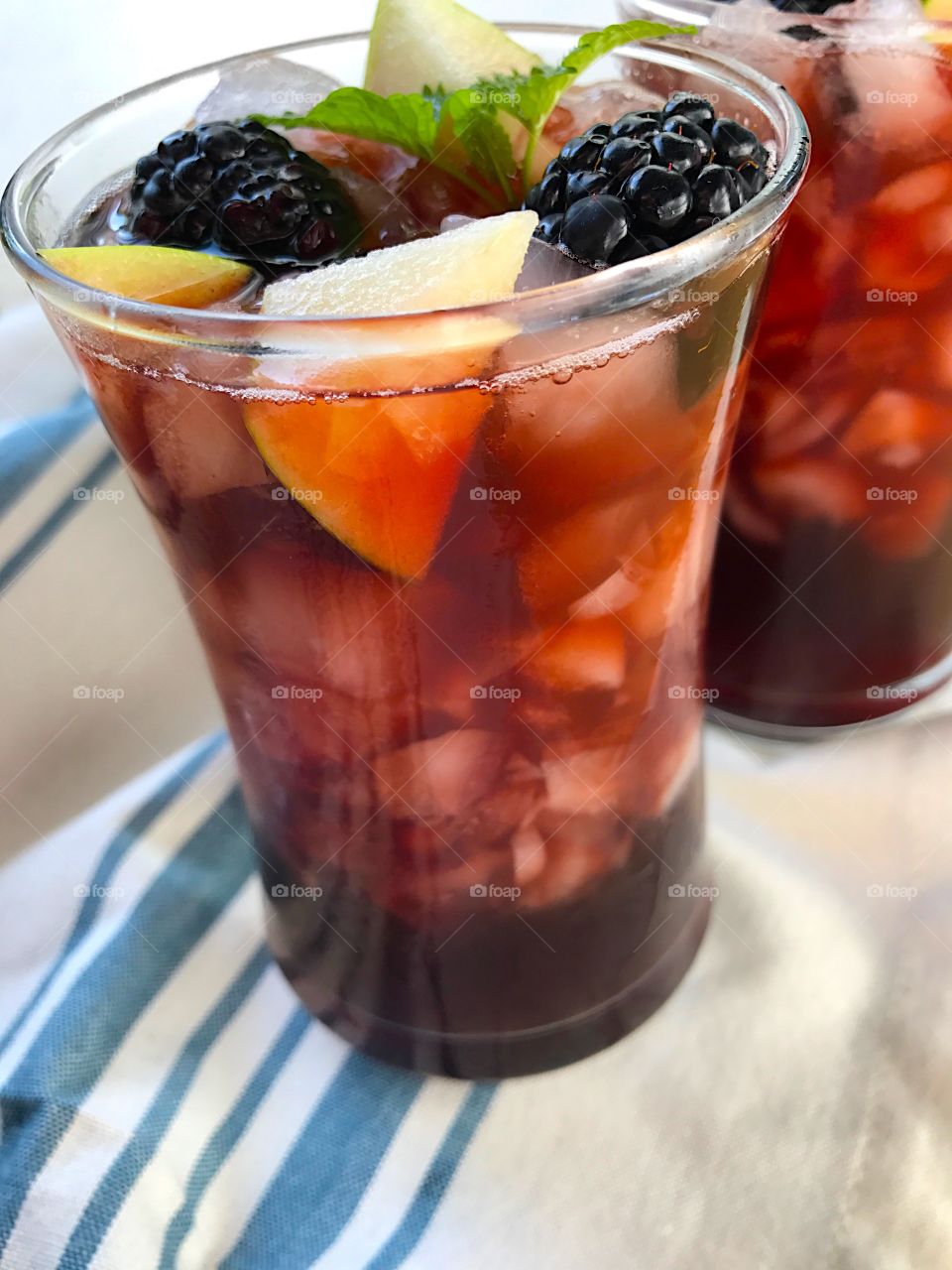 Sangria with blackberries and apple