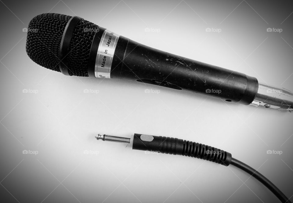 Mic and plugs (jack audio)