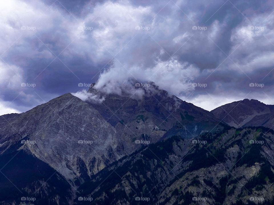 Clouds in the mountains 