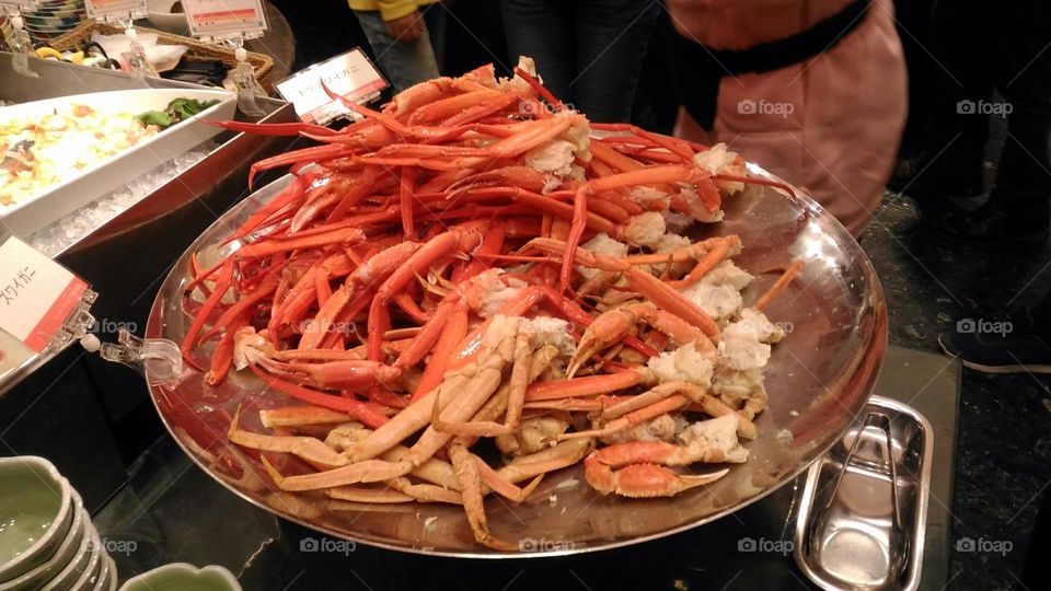 King crab legs buffet
