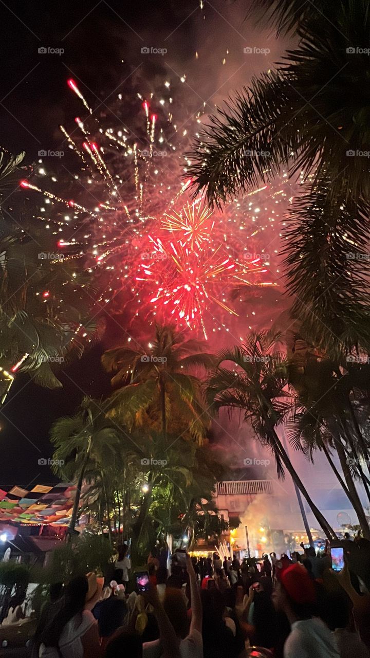 Pirotecnia en fiestas patronales