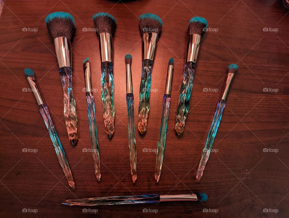 new makeup brushes laid out with love