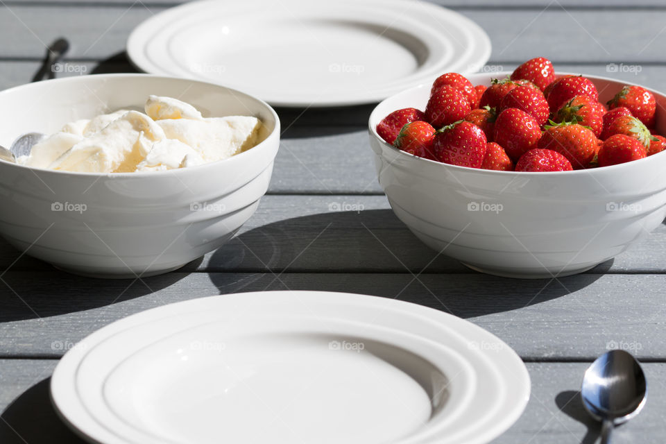 Strawberries and ice cream 