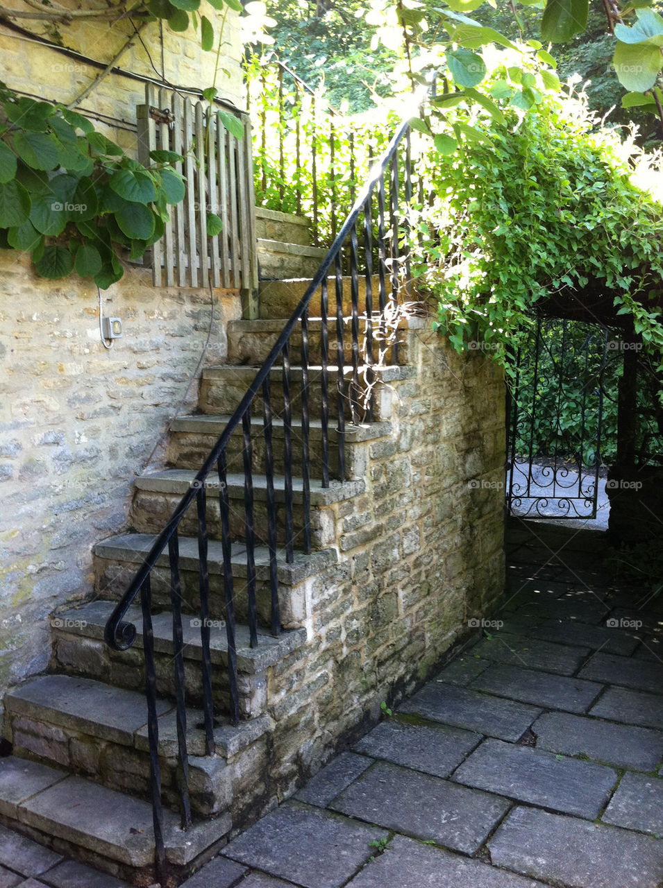 garden place secret stairway by mylo