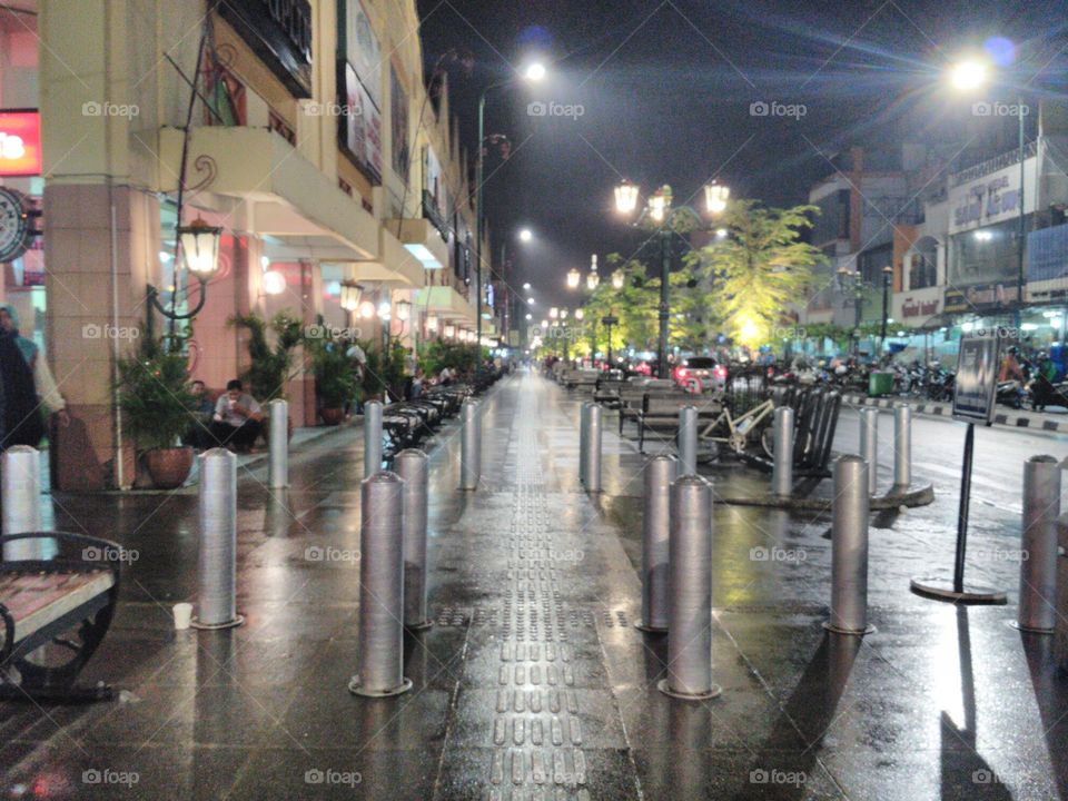 midnight at Malioboro street