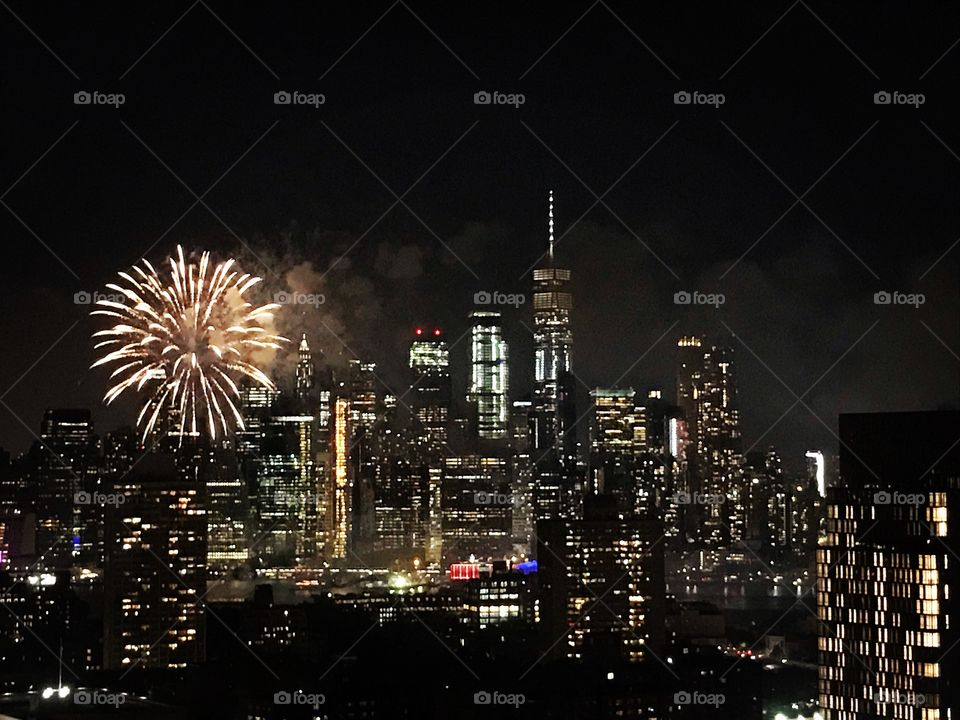 Breathtaking Columbus day fireworks in New York