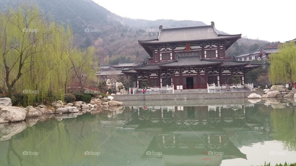 The Hua Qing hot springs