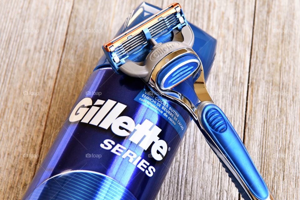 Gillette shaving cream and razor