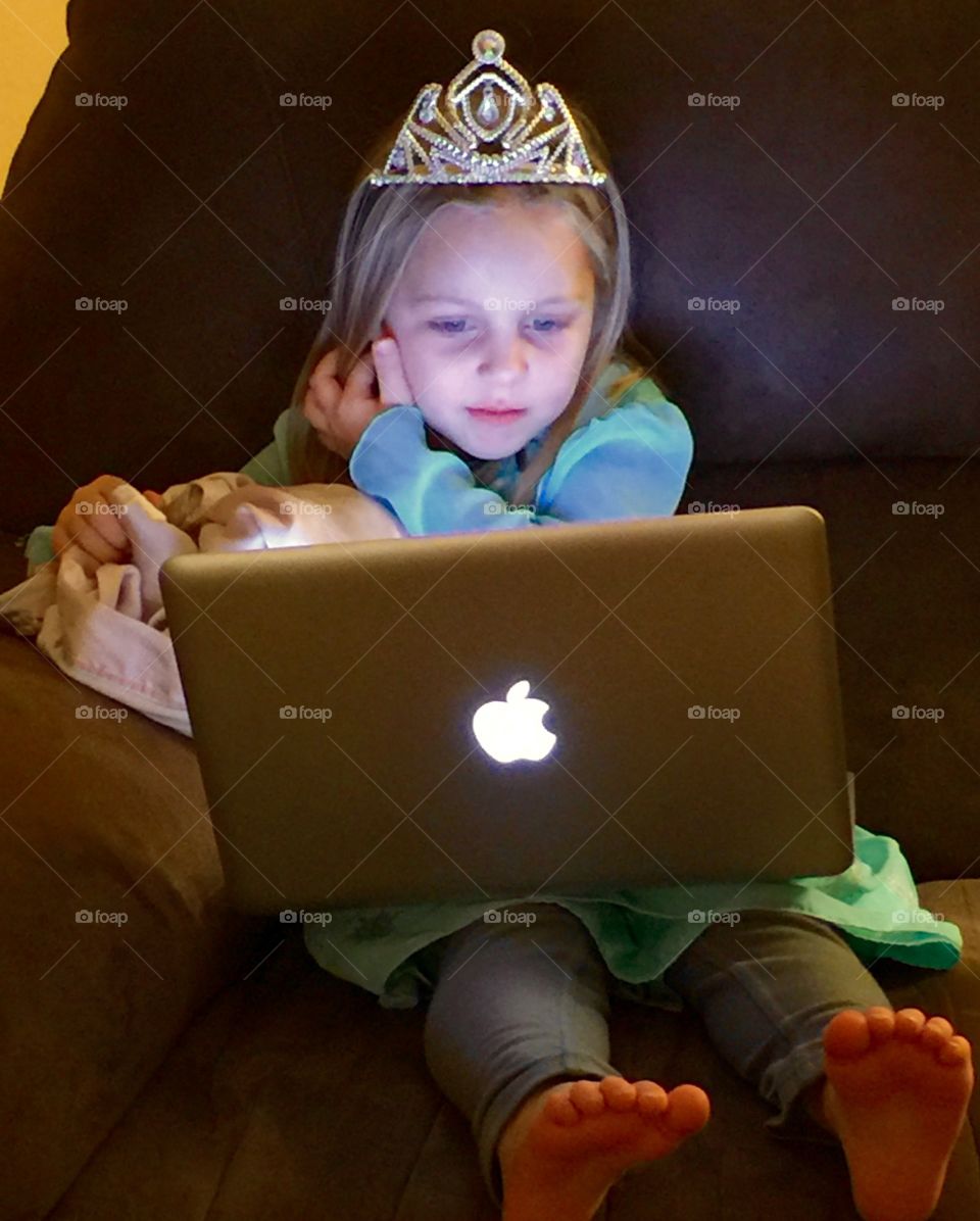 Lyla the Apple Princess